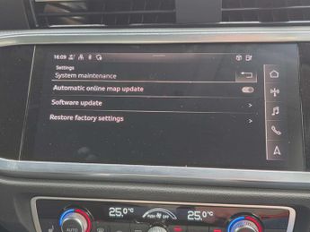 AUDI Q3 1.4 Q3 Technik 45 TFSI E Semi-Auto 5dr