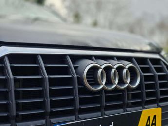 AUDI Q3 1.4 Q3 Technik 45 TFSI E Semi-Auto 5dr