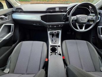 AUDI Q3 1.4 Q3 Technik 45 TFSI E Semi-Auto 5dr