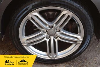 AUDI Q3 2.0 Q3 S Line+ TDI Quattro Semi-Auto 4WD 5dr