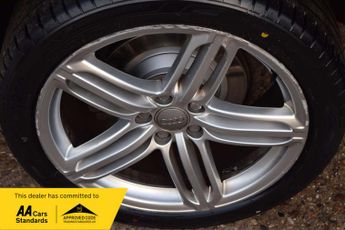AUDI Q3 2.0 Q3 S Line+ TDI Quattro Semi-Auto 4WD 5dr