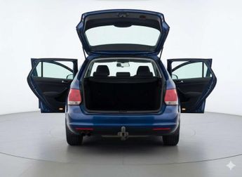 VOLKSWAGEN GOLF 1.6 Golf SE TDI Semi-Auto 5dr