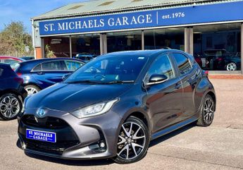 Toyota Yaris 1.5 Yaris Dynamic HEV CVT 5dr