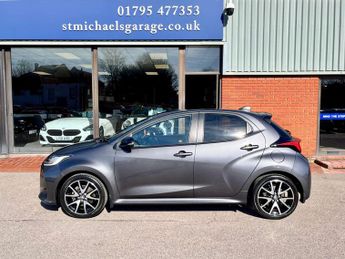 TOYOTA YARIS 1.5 Yaris Dynamic HEV CVT 5dr