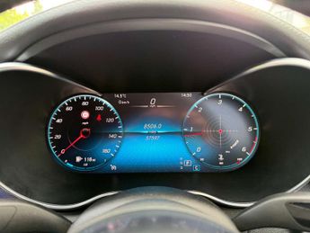 Mercedes-Benz C-CLASS 2.0 C 220 AMG Line Premium+ D Auto 4dr