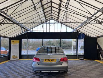 MERCEDES-BENZ E-CLASS 2.0 E200 SE Auto 4dr