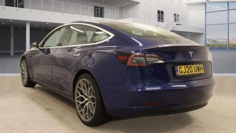 TESLA MODEL 3 Model 3 Standard Range + 4dr