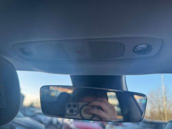 TESLA MODEL 3 Model 3 Standard Range + 4dr