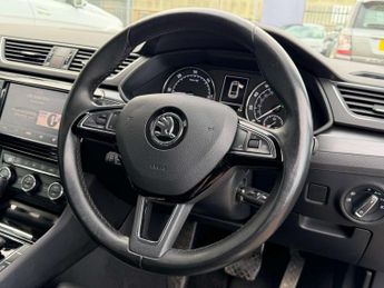 SKODA SUPERB 2.0 Superb SE L Executive TDI 4x4 Semi-Auto 4WD 5dr