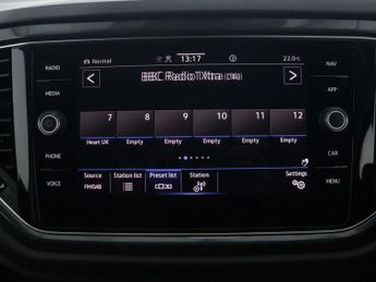 VOLKSWAGEN T-ROC 1.5 T-Roc SEL TSi Evo Semi-Auto 5dr