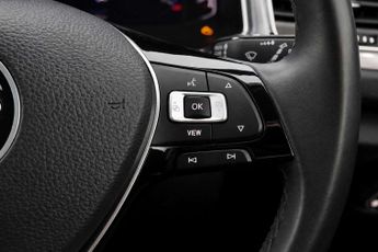VOLKSWAGEN T-ROC 1.5 T-Roc SEL TSi Evo Semi-Auto 5dr