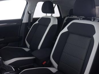 VOLKSWAGEN T-ROC 1.5 T-Roc SEL TSi Evo Semi-Auto 5dr