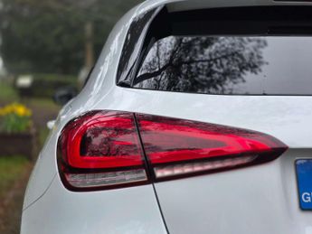 MERCEDES-BENZ A-CLASS 2.0 A 200 Exclusive Edition D Auto 5dr