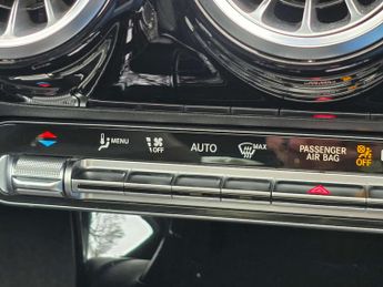 MERCEDES-BENZ A-CLASS 2.0 A 200 Exclusive Edition D Auto 5dr