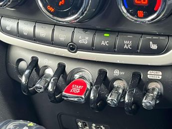 MINI COUNTRYMAN 2.0 Countryman Cooper SD ALL4 Automatic 4WD 5dr - NATIONAL DELIV