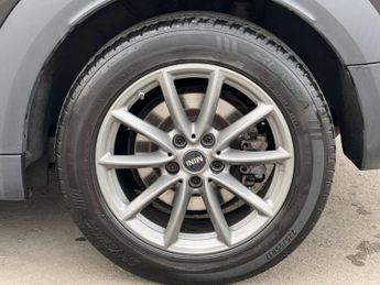 MINI COUNTRYMAN 1.5 Countryman Cooper S E ALL4 Automatic 4WD 5dr - NATIONAL DELI