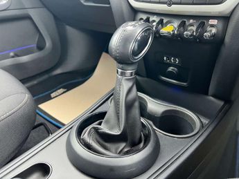 MINI COUNTRYMAN 1.5 Countryman Cooper S E ALL4 Automatic 4WD 5dr - NATIONAL DELI