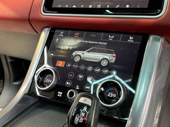 LAND ROVER RANGE ROVER SPORT 3.0 Range Rover Sport HSE Dynamic SDV6 Auto 4WD 5dr