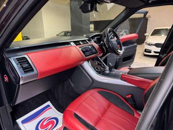 LAND ROVER RANGE ROVER SPORT 3.0 Range Rover Sport HSE Dynamic SDV6 Auto 4WD 5dr