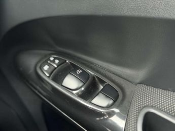 Nissan JUKE 1.6 Juke Acenta Premium CVT 5dr