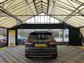 KIA SORENTO 2.2 Sorento KX-4 CRDi ISG 4x4 Auto 4WD 5dr