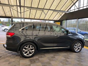 KIA SORENTO 2.2 Sorento KX-4 CRDi ISG 4x4 Auto 4WD 5dr