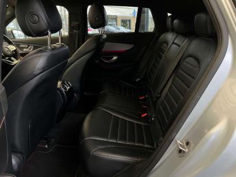 MERCEDES-BENZ EQC EQC 400 AMG Line Premium+ 4Matic 4WD 5dr