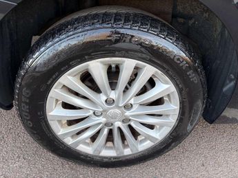 MG 5 MG5 Excite EV 5dr