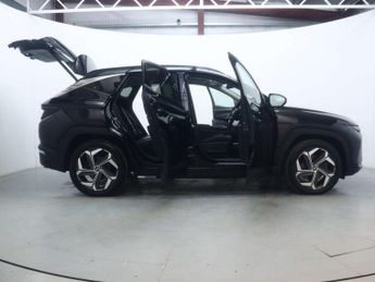 HYUNDAI TUCSON 1.6 h T-GDi 13.8kWh Ultimate SUV 5dr Petrol Plug-in Hybrid Auto 