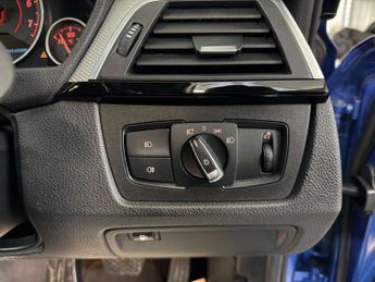 BMW 3 SERIES 2.0 330e M Sport Shadow Edition Auto 4dr