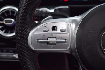 Mercedes-Benz GLB 2.0 GLB 220 AMG Line Premium+ D 4Matic Auto 4WD 5dr