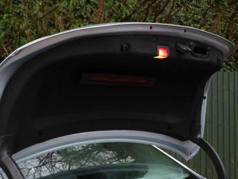 MERCEDES-BENZ C-CLASS 2.1 C 220 SE Executive Edition D Auto 4dr