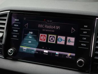 SKODA KAROQ 1.6 Karoq SE L TDI Semi-Auto 5dr