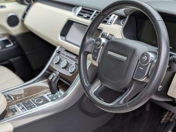 Land Rover RANGE ROVER SPORT 3.0 Range Rover Sport HSE SDV6 Auto 4WD 5dr