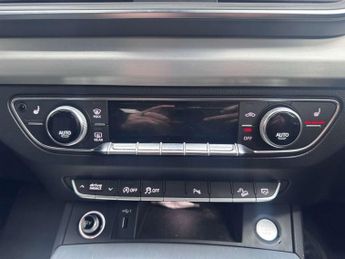 AUDI Q5 2.0 Q5 S Line TDI Quattro Semi-Auto 4WD 5dr