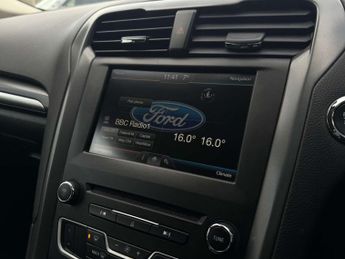 FORD MONDEO 2.0 Mondeo Titanium TDCI Auto 5dr