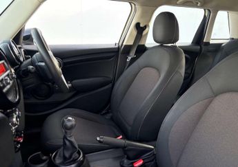 MINI Hatch 1.5 Cooper 5dr