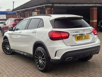 MERCEDES-BENZ GLA 2.1 GLA 220 AMG Line Premium D 4Matic Auto 4WD 5dr