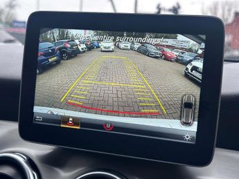 MERCEDES-BENZ GLA 2.1 GLA 220 AMG Line Premium D 4Matic Auto 4WD 5dr