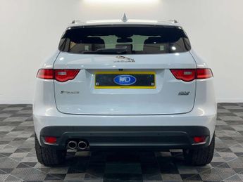 Jaguar F-PACE 2.0 F-Pace R-Sport AWD D Auto 4WD 5dr 2 KEYS + S/HISTORY + NEW M