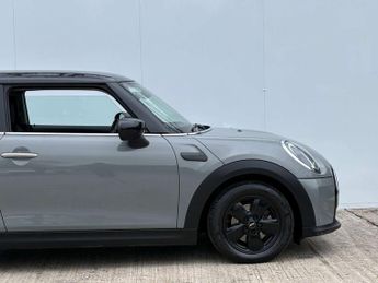 MINI Hatch 1.5 Cooper Classic Auto 3dr