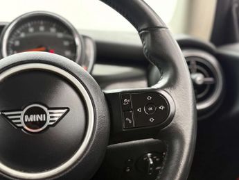 MINI Hatch 1.5 Cooper Classic Auto 3dr