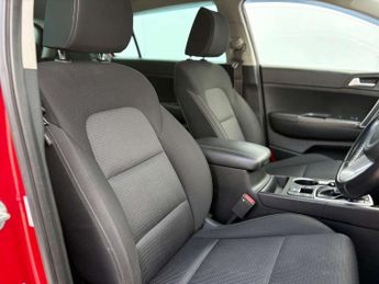 Kia SPORTAGE 1.6 Sportage 2 CRDi ISG MHEV Semi-Auto 5dr