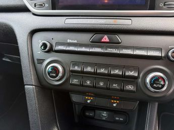 Kia SPORTAGE 1.6 Sportage 2 CRDi ISG MHEV Semi-Auto 5dr