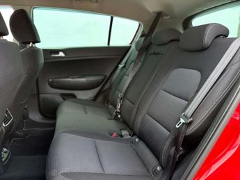 Kia SPORTAGE 1.6 Sportage 2 CRDi ISG MHEV Semi-Auto 5dr