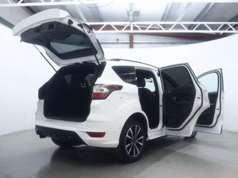 FORD KUGA 1.5 Kuga ST-Line TDCI Auto
 5dr