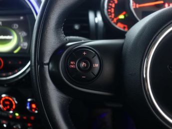 MINI HATCH 1.5 Cooper D Hatchback 5dr Diesel Auto Euro 6 (s/s) (116 ps)