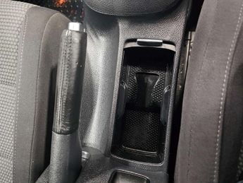 VOLKSWAGEN GOLF 2.0 Golf SE BlueMotion Technology TDI Semi-Auto 2dr