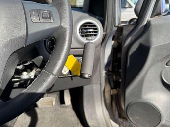 VAUXHALL CORSA 1.4 Corsa SE Auto 3dr