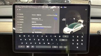 TESLA MODEL 3 Model 3 Standard Range + 4dr